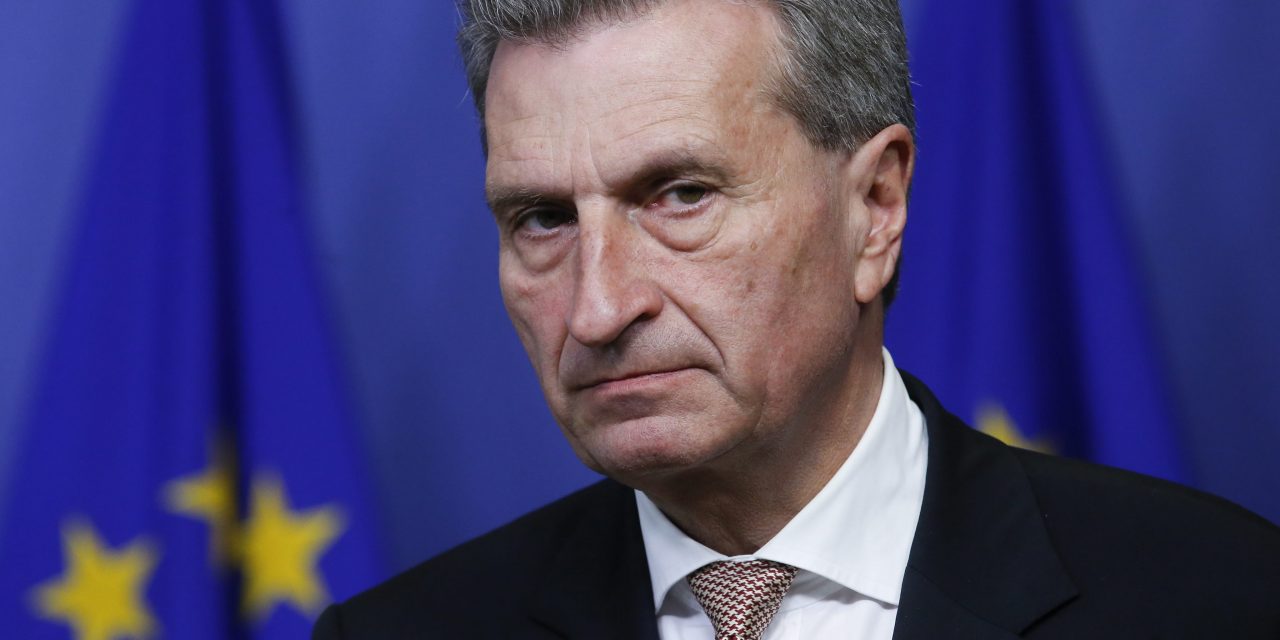 Le débat doit se poursuivre quant à la promotion de M. Oettinger